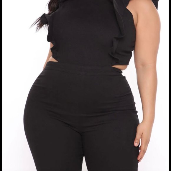 Fashion Nova Janis 2X 16-18 Black denim stretchy jumpsuit NEW WITH TAGS!! - Picture 2 of 5